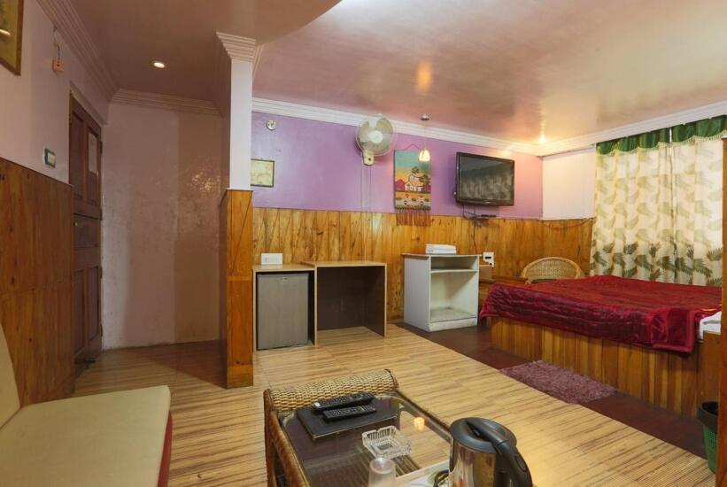 Hotel Assembly Shillong Exteriör bild