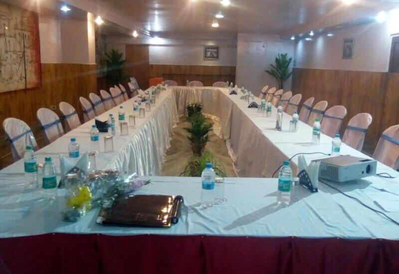 Hotel Assembly Shillong Exteriör bild