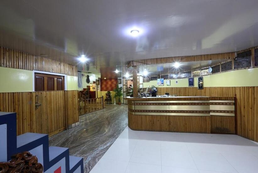 Hotel Assembly Shillong Exteriör bild