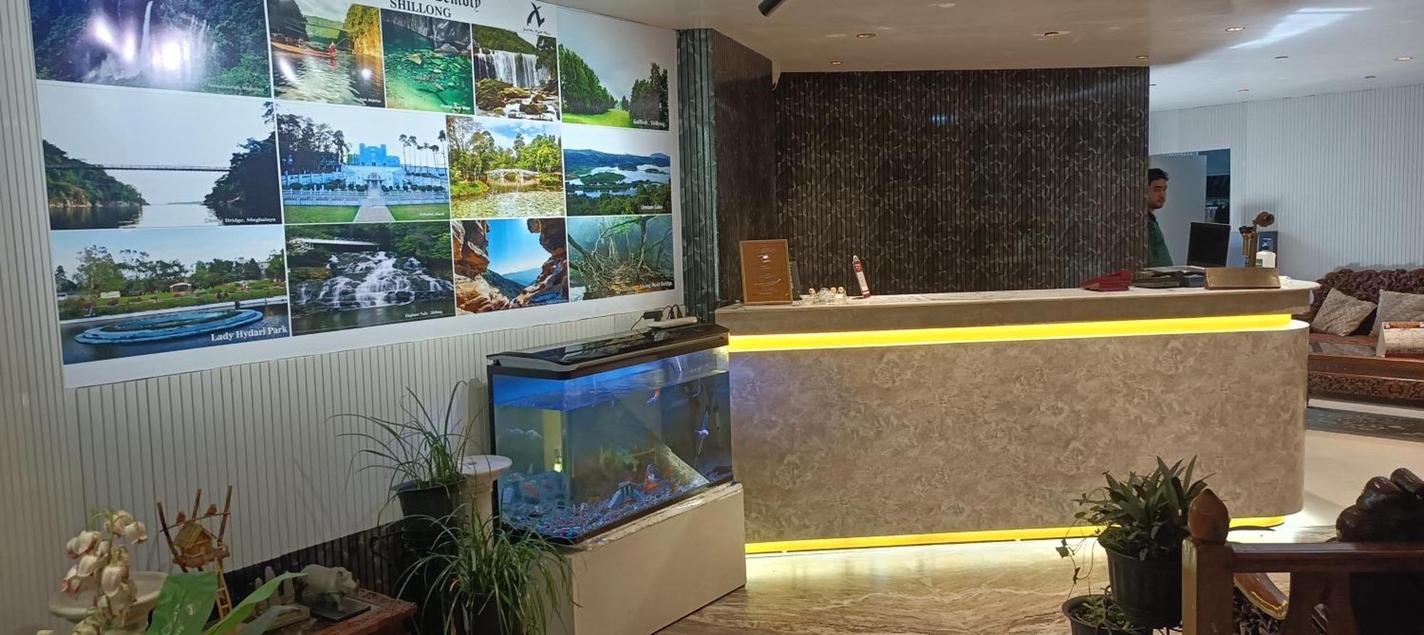 Hotel Assembly Shillong Exteriör bild